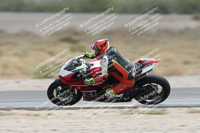 media/May-05-2025-Moto Forza (Mon) [[3c1838c5e5]]/2-B Group/Session 3 (Panning Test Turn 14 Inside)/